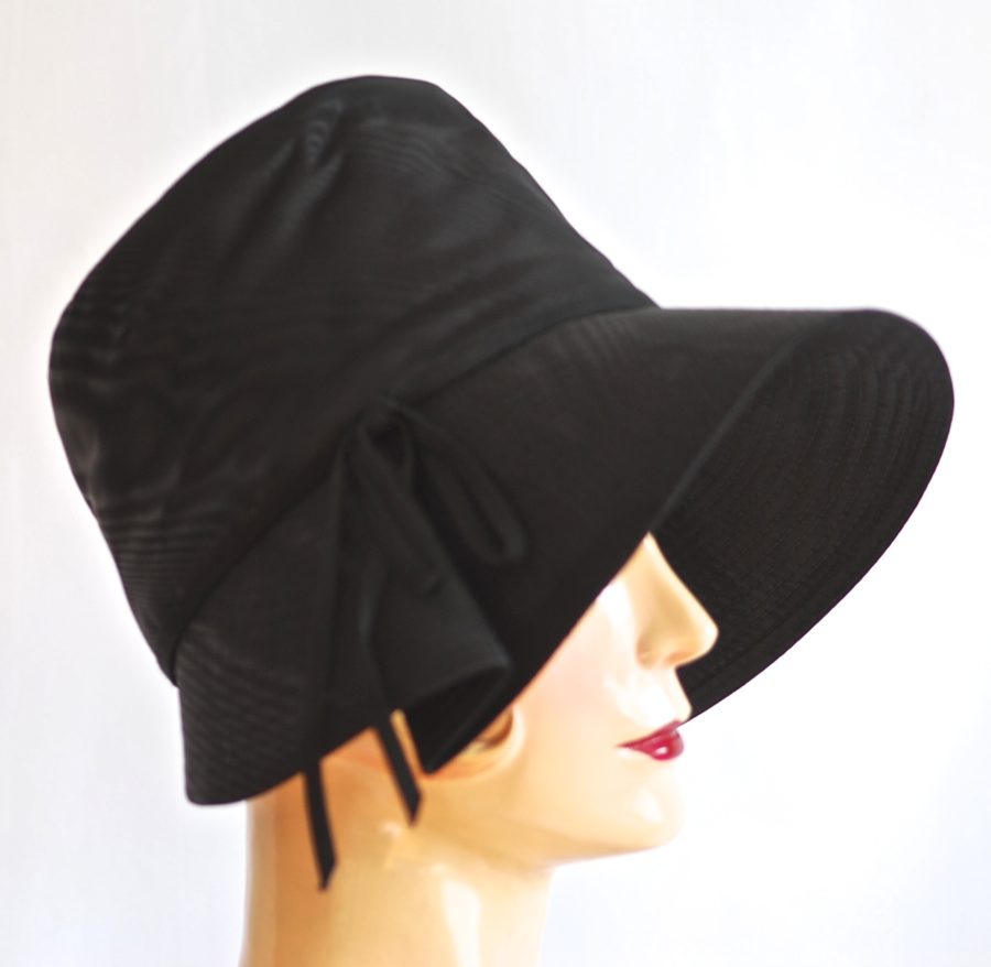 Jerry Yates 1960's Black Bonnet Style Hat - New York