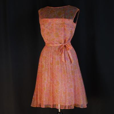 Modell auf Stella Taft 1960's peach colored, sheer summer dress