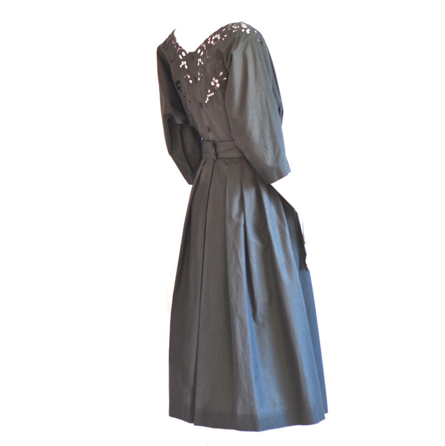 Emmanuelle Khanh 1970's grey cotton dress with open work embroidery. Made in France