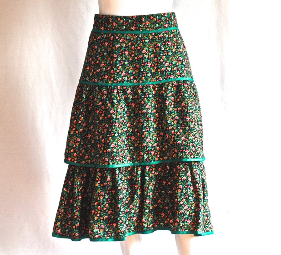 Alberto's green cotton floral print tiered skirt, made in Italy
