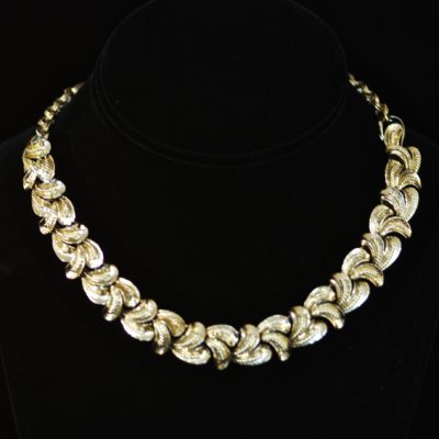 Mid-Century textured gold tone metal necklace