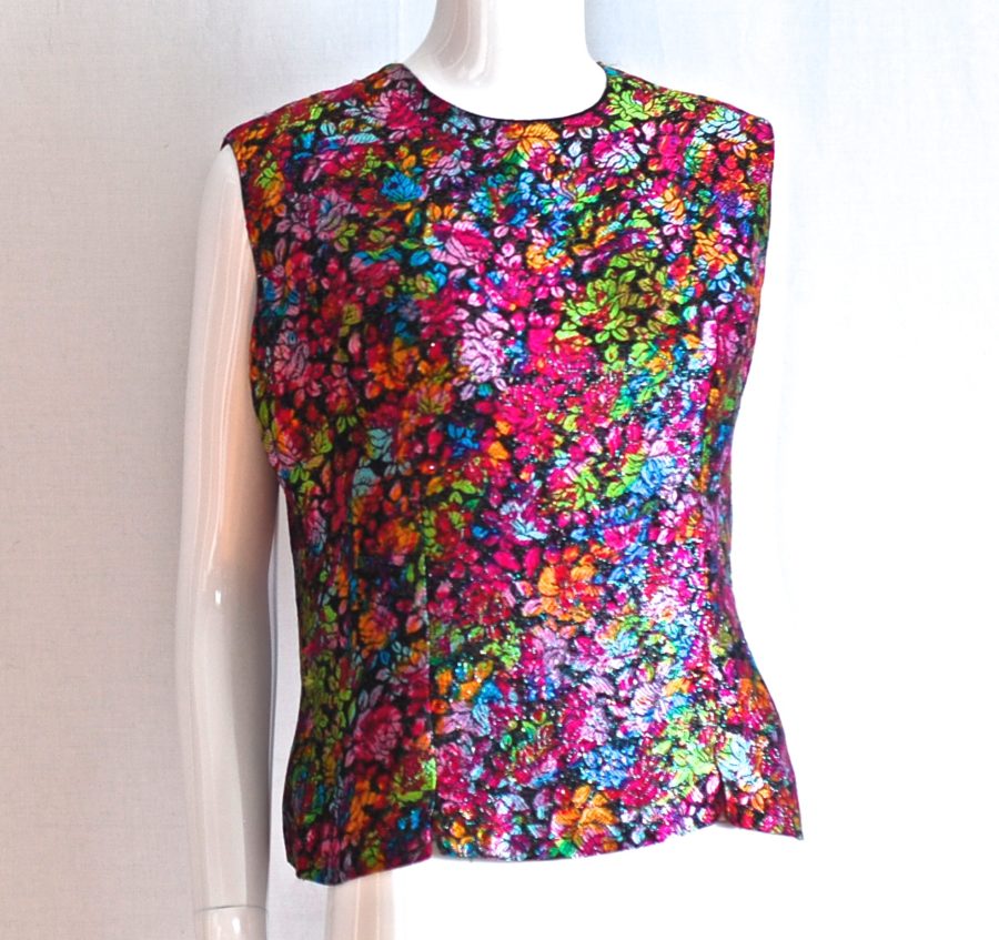 Mr. Lee of California shimmery colourful jacquard sleeveless top
