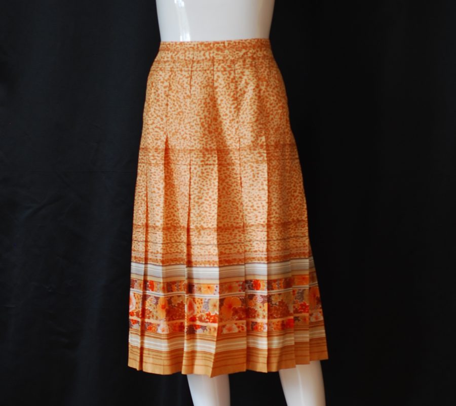 Advet Jenast Paris Haute Couture vintage pleated summer skirt, light orange tones, made in France