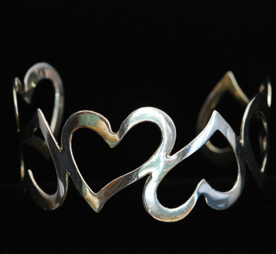 Sterling Silver Stylized Heart Bracelet