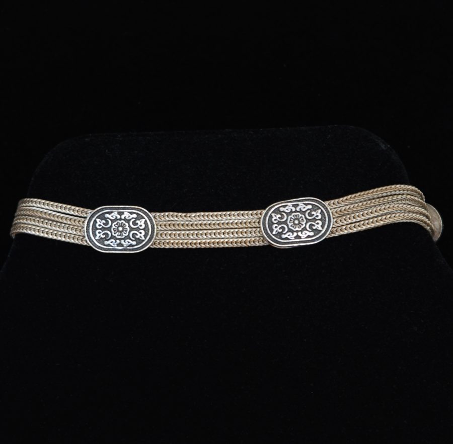Sterling silver floral motif chain bracelet