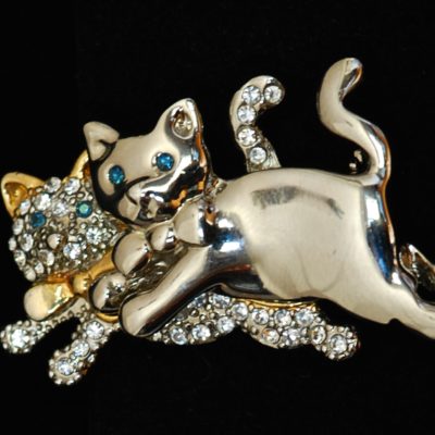Playful Kitten Pin with pave crystals - unsigned