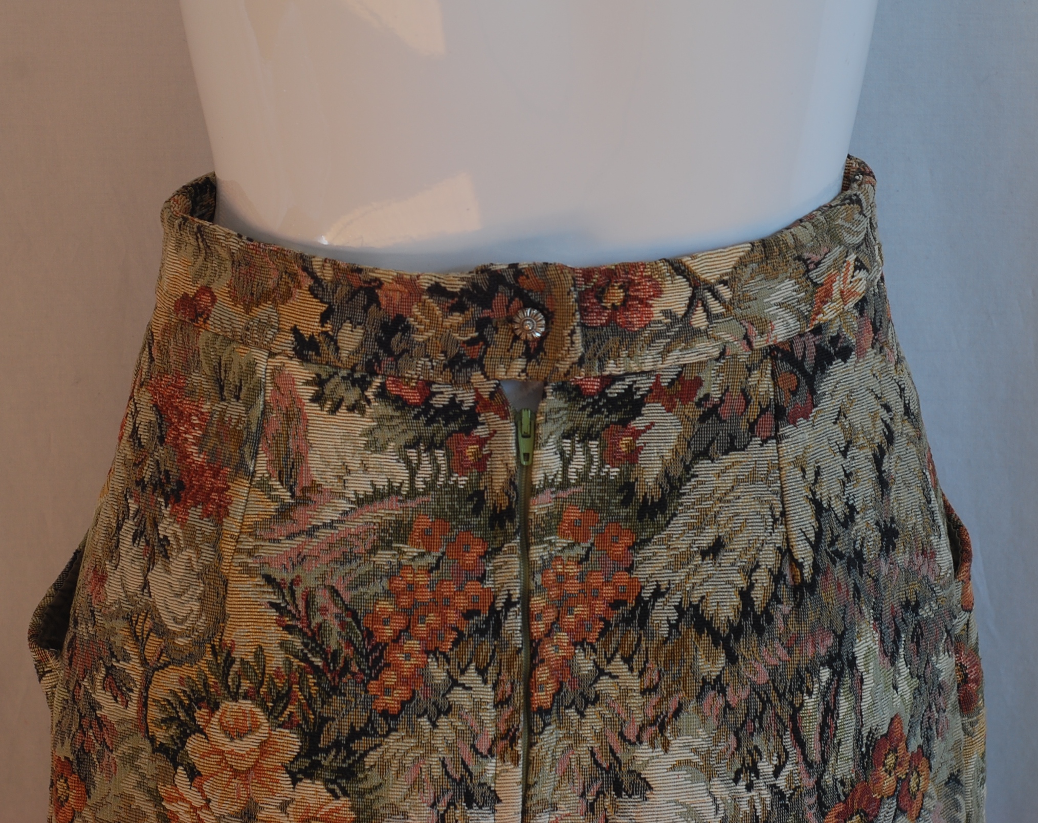 LV Sportswear Paris Tapestry Skirt – France | QUIET WEST