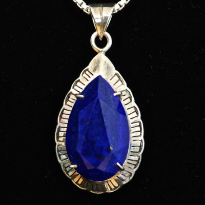 Beautifully Crafted Sterling Silver & Large Faceted Pendant Necklace & SS Chain - 925