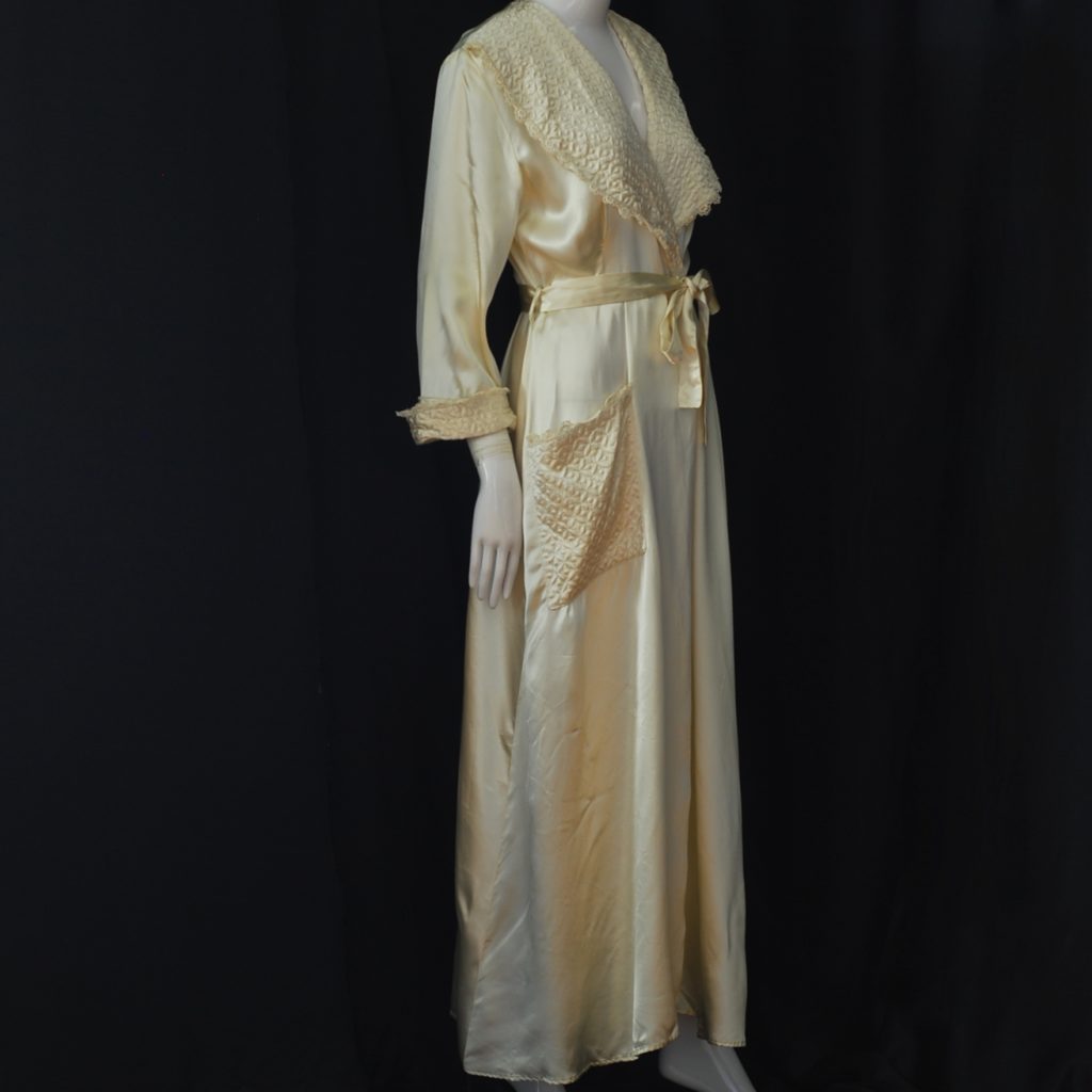 1940's Ivory Satin Robe With Quilted Accents