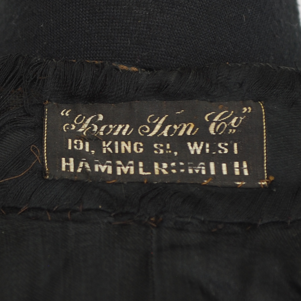 Fron Ton Co. Edwardian Era Short Black Velvet Beaded Cape – Labeled ...