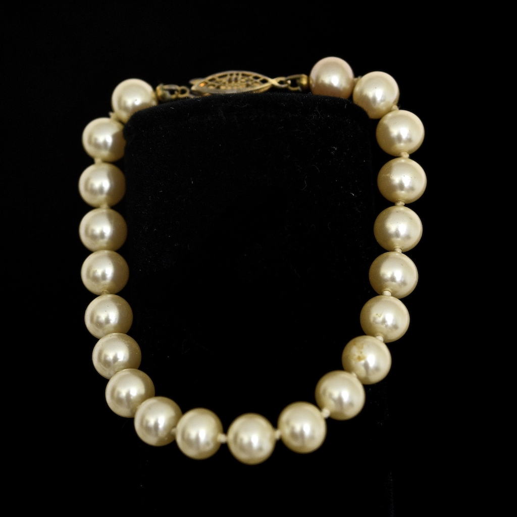 1920's Faux Pearl Hand Knotted Bracelet With Fish Hook Clasp - Mark G Silver